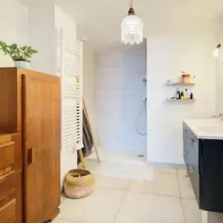 Lumineux, 6 Personnes, Rooftop Apartmán